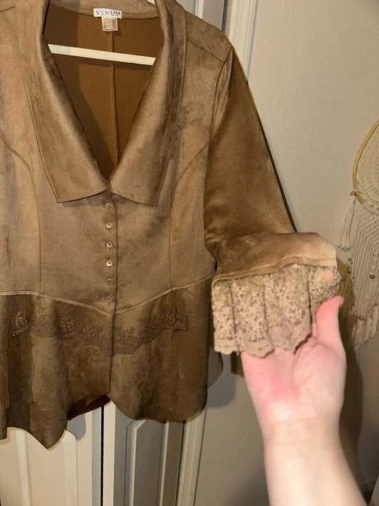 VENUS Brown Suede-Style Button Front Jacket - Picture 2 of 7